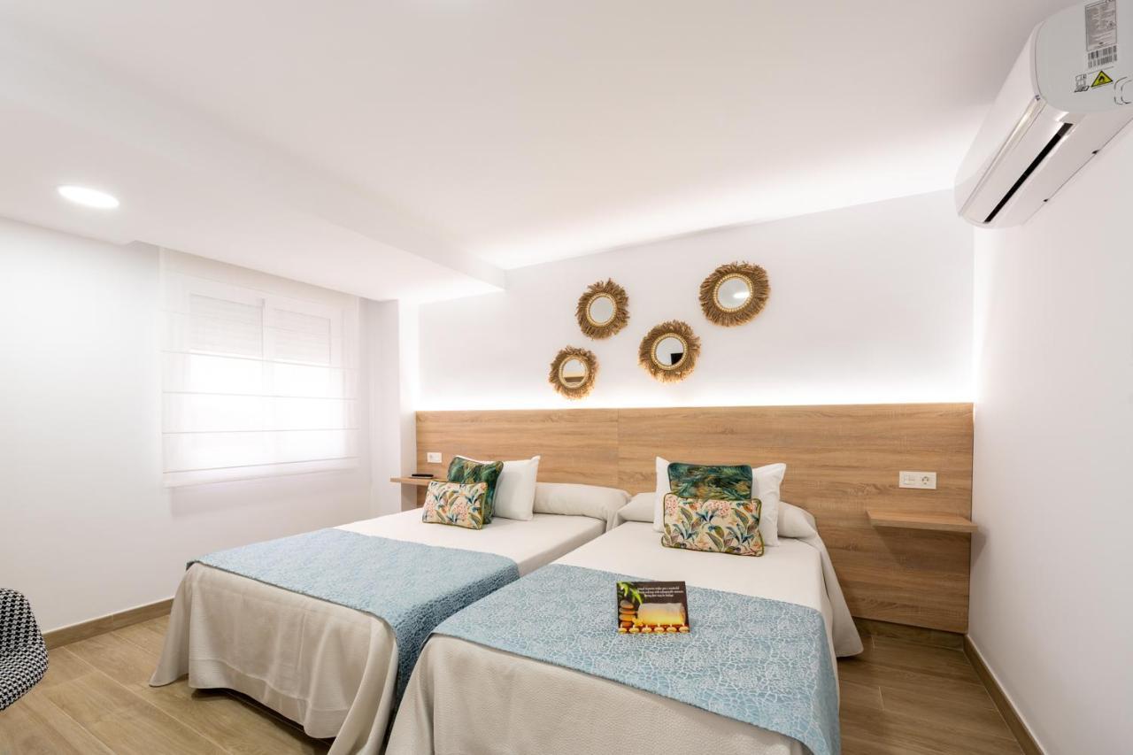 Hostal Romerito Málaga Eksteriør bilde