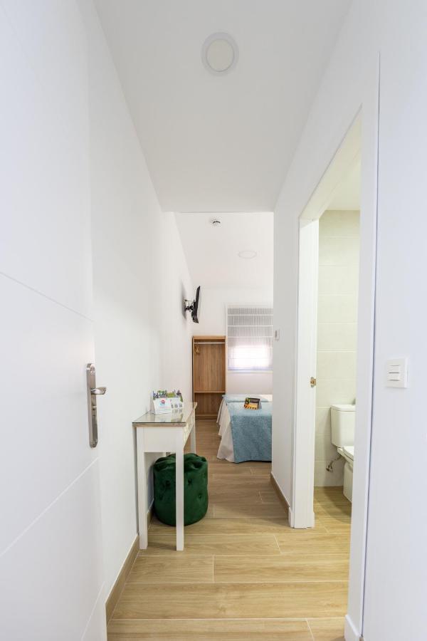 Hostal Romerito Málaga Eksteriør bilde