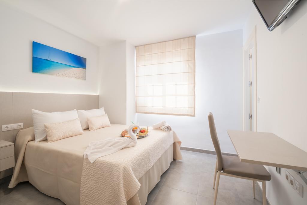 Hostal Romerito Málaga Eksteriør bilde