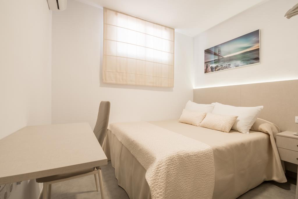 Hostal Romerito Málaga Eksteriør bilde